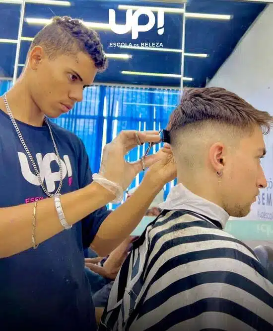 Melhor Curso Barbeiro - UP Escola de Beleza